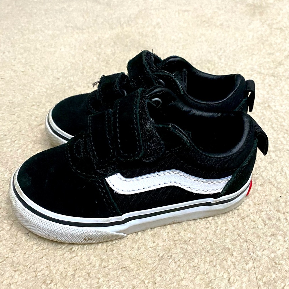 Toddler Old Skool Vans size 6
